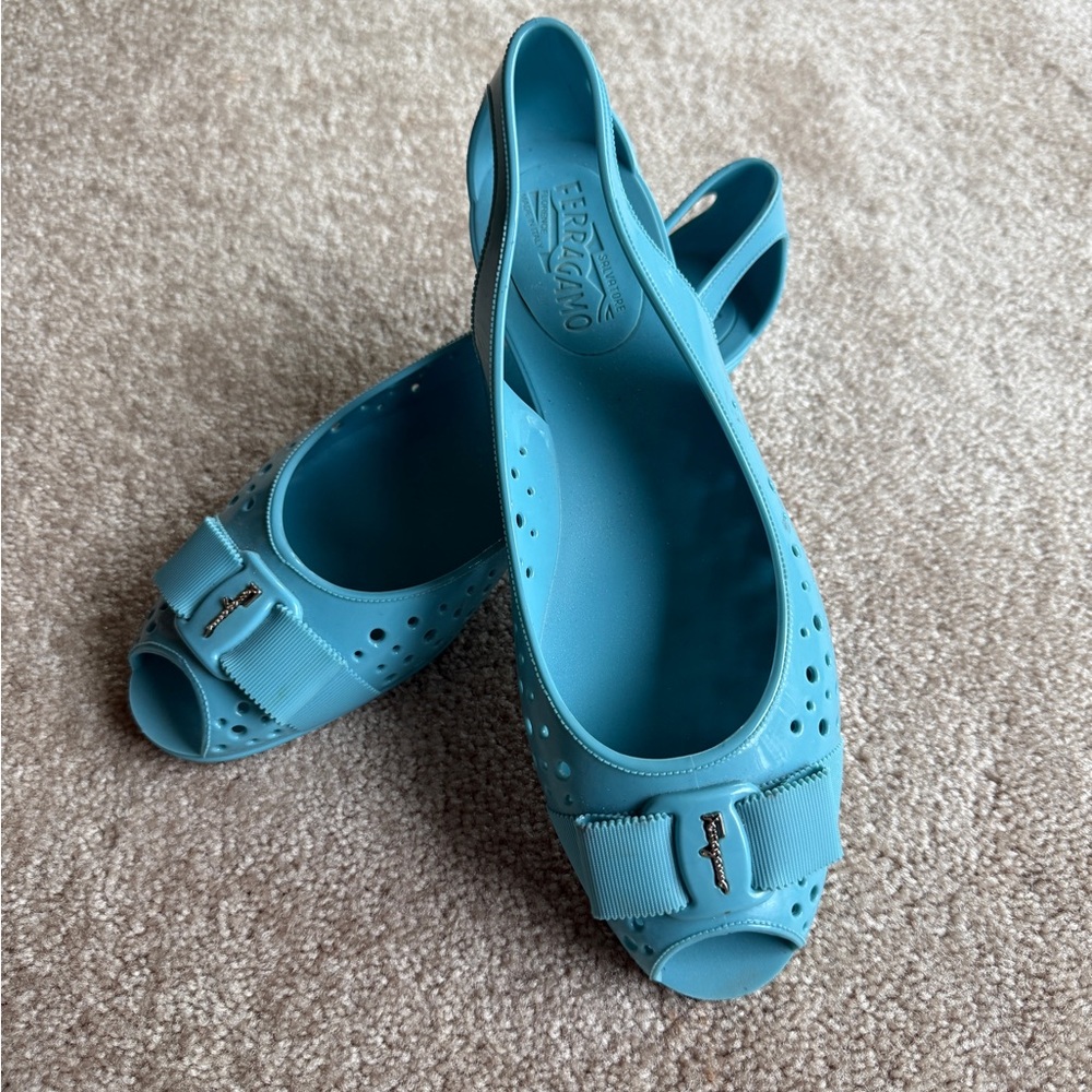Salvatore Ferragamo Blue Peep-Toe Jelly Flats